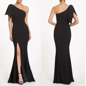 DRESS THE POPULATION Georgina Black Gown